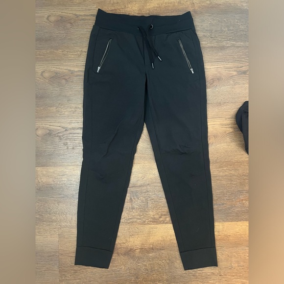 Athleta Trekkie North Joggers Tall - Picture 2 of 4